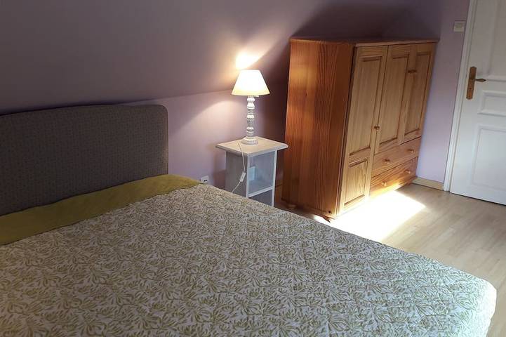 Gîte pour 3 personnes, avec jardin et terrasse, animaux acceptés à Bégard - 2