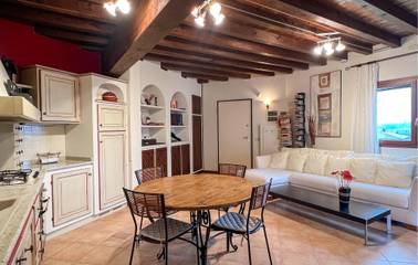 Appartement voor 4 Personen in Peschiera del Garda, Garda Bergen, Afbeelding 2