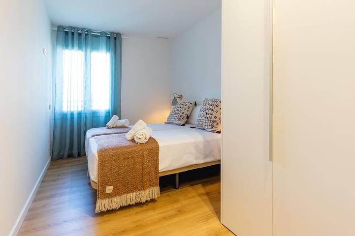 Ganze Wohnung, Bravissimo Gerió, 2-Schlafzimmer-Wohnung im Zentrum von Girona in Girona, Gironès