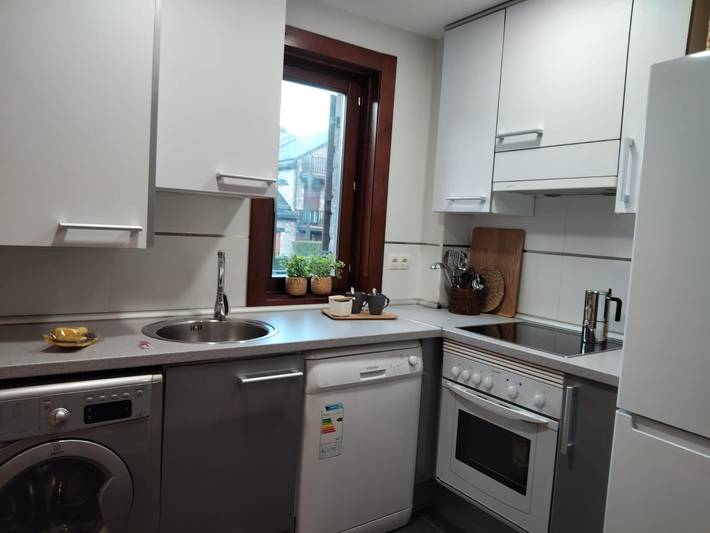 Gîte pour 5 personnes, avec jardin à Castiello de Jaca - 4