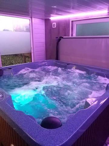 Gîte pour 6 personnes, avec jardin ainsi que terrasse et jacuzzi dans le Pas-de-Calais