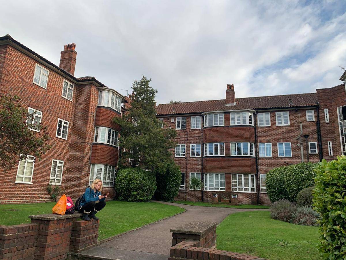 Beddington Park Lodge West in Sutton (London), London
