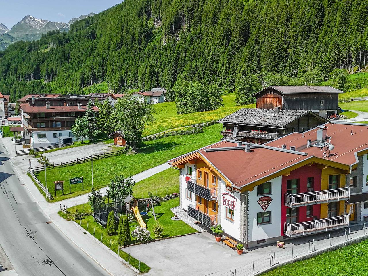 Ganze Ferienwohnung, App/Fewo 2 Schlafräume / Rastkogel Nr.1 in Madseit, Hintertux