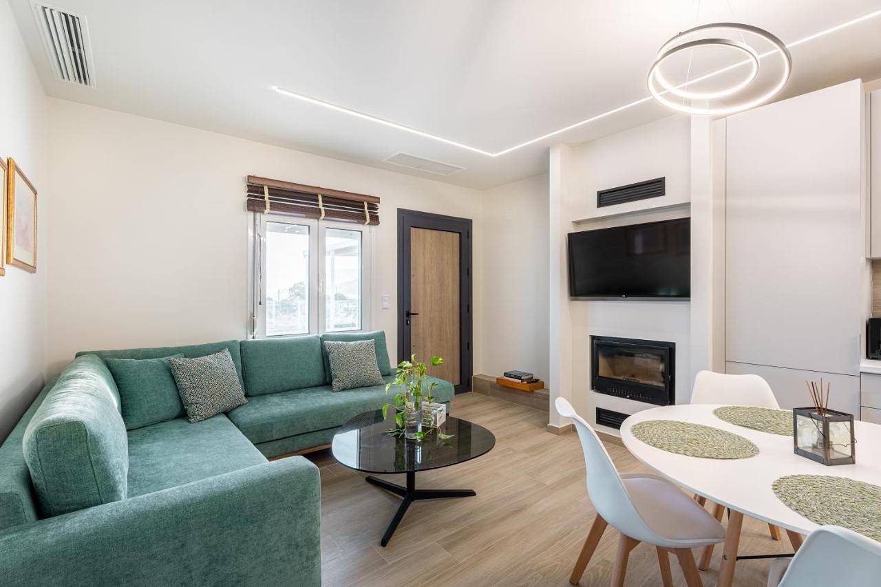 Ganze Wohnung, Zoe' Sense Seaside Pool Villa in Keratokampos, Iraklio-Heraklion und Umgebung