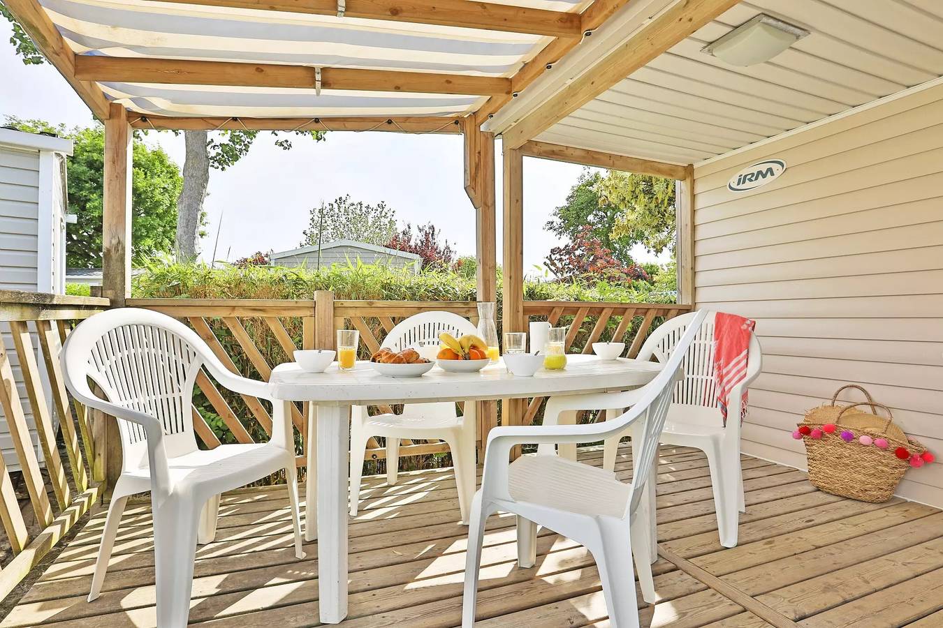 Camping pour 6 Personnes dans Varennes-sur-Loire, Région de Saumur