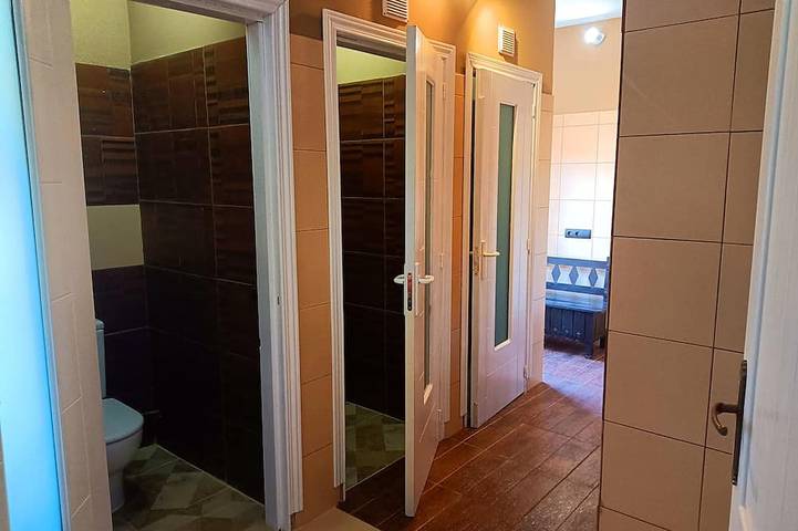 Villa pour 30 personnes, avec jacuzzi et jardin, animaux acceptés à Alicante - 4