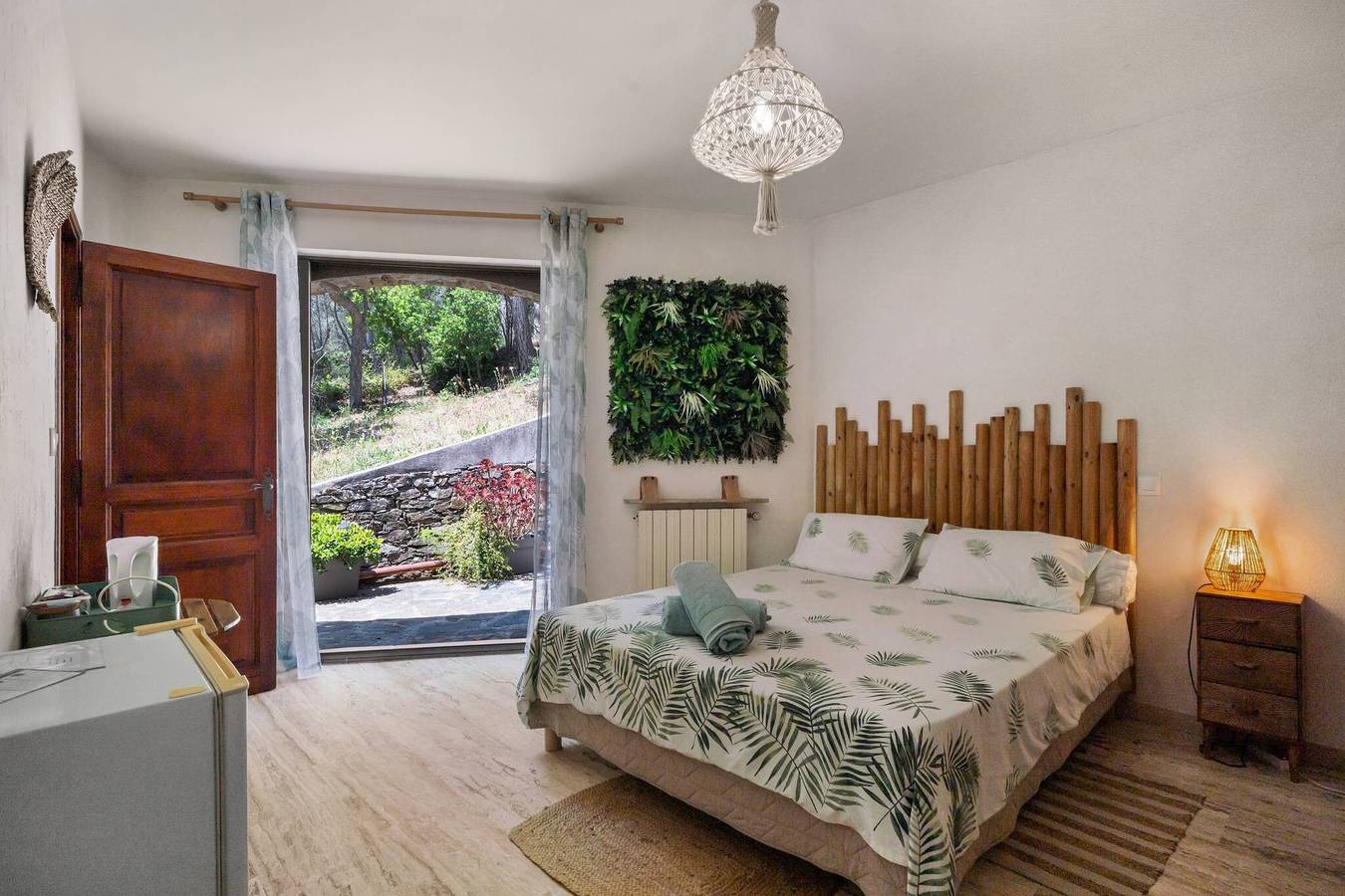 Bed & Breakfast 'Chambre Nature' mit Gemeinschaftspool, Garten & Wlan in Hyeres, Parc national Port-Cros