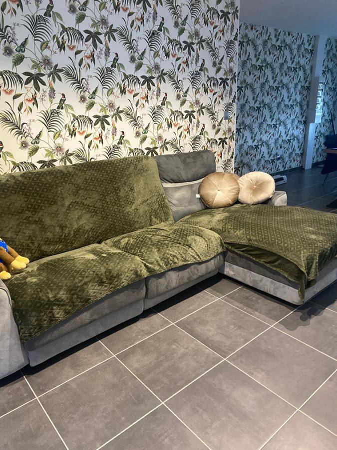 Location de vacances pour 6 personnes, avec vue à Millières - 3