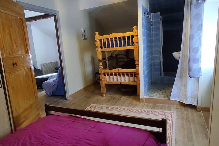 Location de vacances pour 10 personnes, avec jardin, animaux acceptés à Les Cabannes - 4