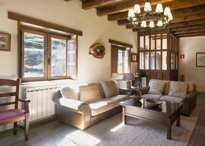 Casa rural para 3 personas, con Vistas en Parque Regional de la Montaña de Riaño y Mampodre