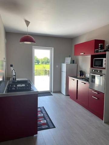 Gîte pour 4 personnes, avec jacuzzi et jardin, animaux acceptés à Avèze