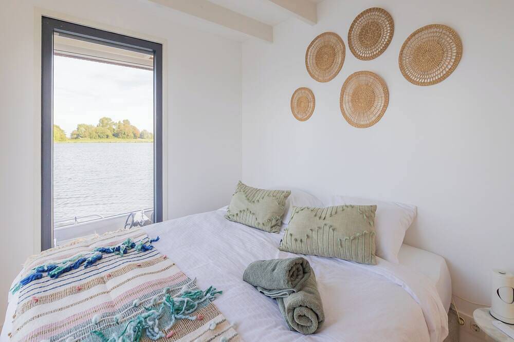 Surla Houseboat \"Copes Club\" 6p Kagerplassen in Warmond, Groene Hart