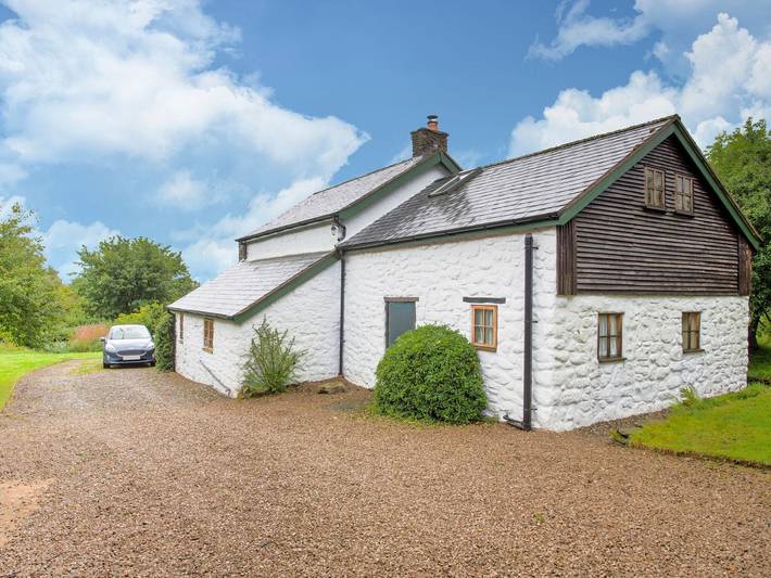 Vintage Holiday home in Welshpool with Garden in Powys