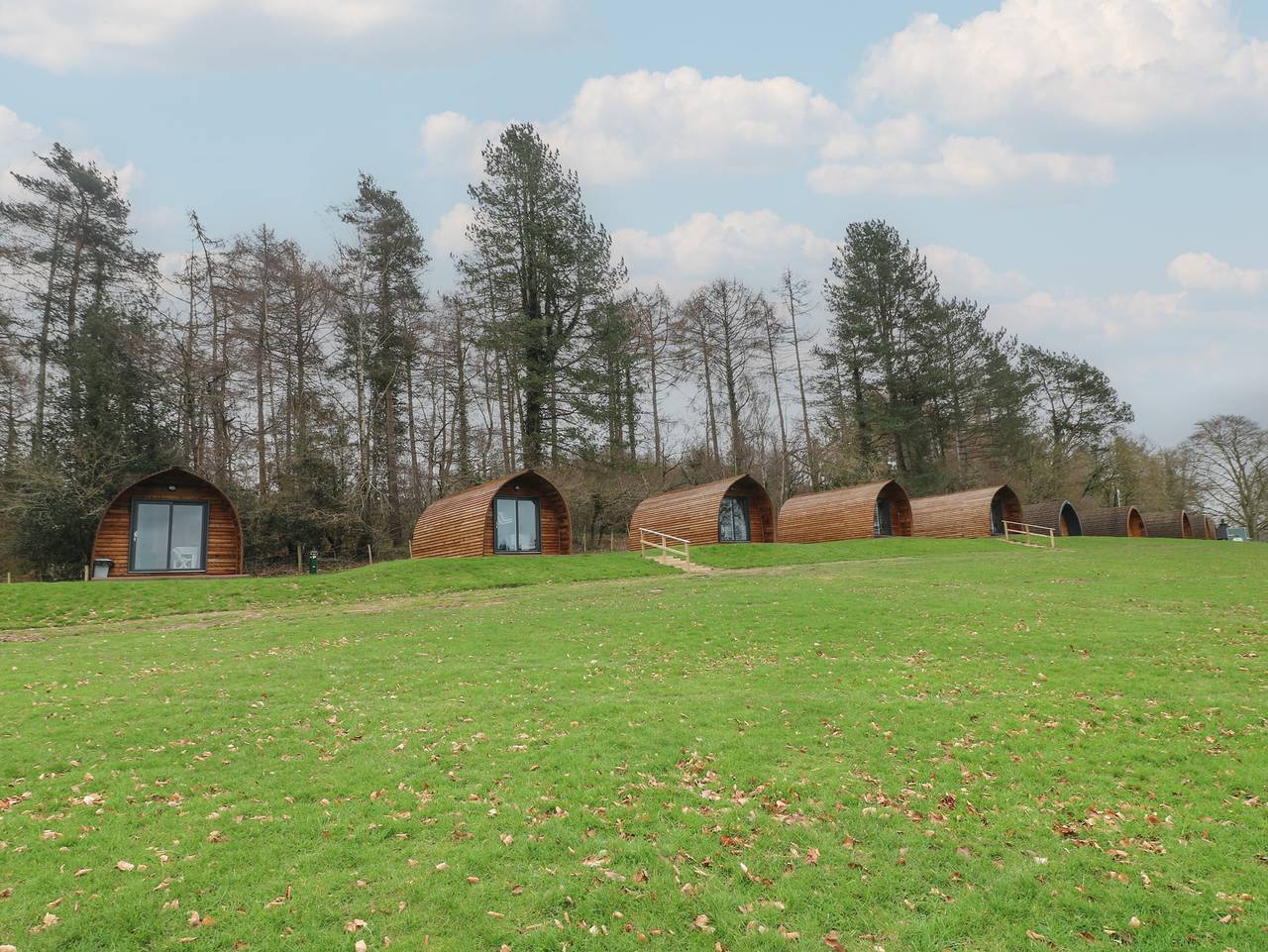Bracelands - Deluxe Pod 10 in Gloucestershire