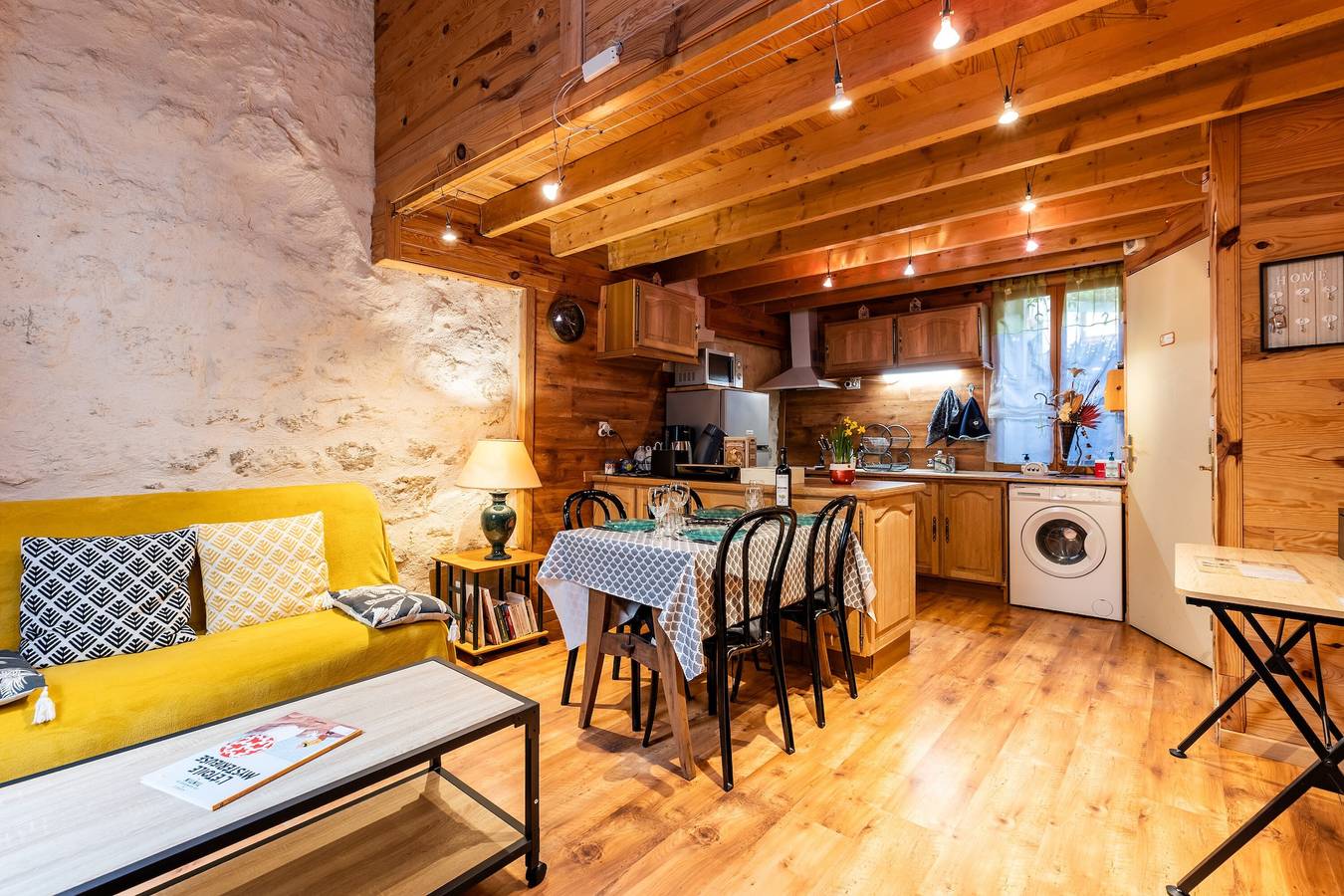 Appartement entier, Gîtes Saint François - Séjour romantique in Monségur, Région de Langon