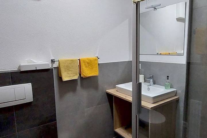 Bed and Breakfast für 5 Personen, mit Sauna und Garten im Pitztal