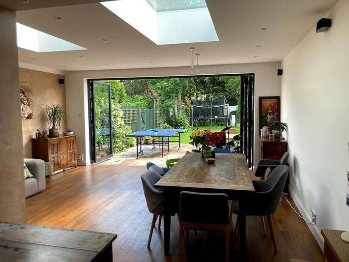Villa pour 6 personnes, avec jardin ainsi que jacuzzi et terrasse à Londres