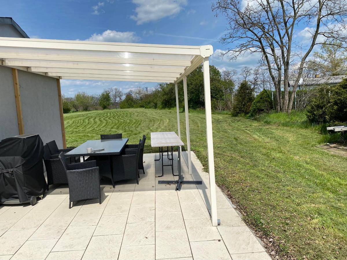 Bungalow 4 Schlafzimmer 8 Personen Parkplatz Grundstück Garten in Leipzig, Leipzig und Umgebung