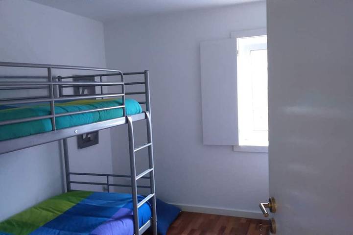 Location de vacances pour 6 personnes, avec terrasse ainsi que piscine et jardin, animaux acceptés à Amarante - 3