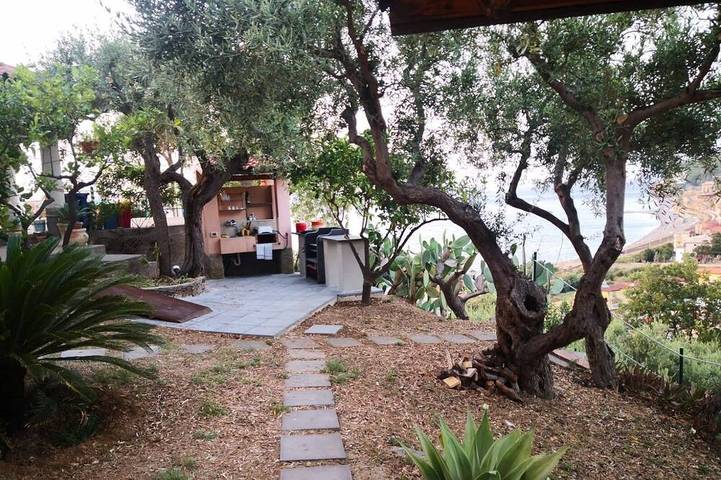 Appartement entier, Spisidda House - Lipari Studio - Near Gioiosa Marea in Piraino, Province de Messina