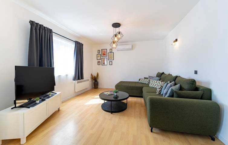 Gemütliche 28 m² große Wohnung mit Pool, WLAN und Parkplatz in Bilje, Osijek-Baranja