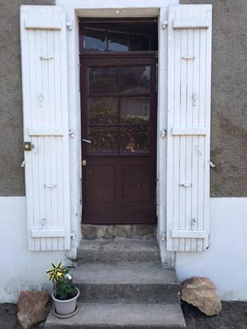Location de vacances pour 2 personnes, avec jardin à Lesterps - 2