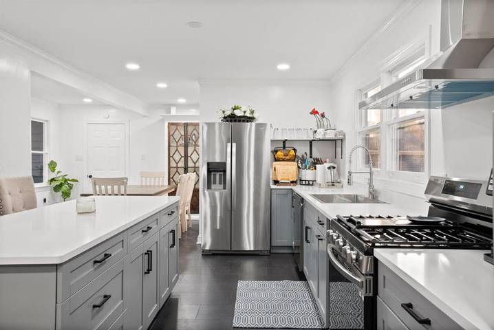 Ferienhaus für 10 Personen, mit Garten und Whirlpool sowie Terrasse - 1