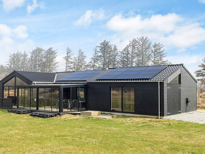 Ferienhaus für 16 Personen, mit Terrasse und Pool in Skallerup Klit - 2