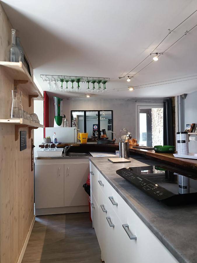 Chambre d’hôte pour 2 personnes, avec vue à Besse-et-Saint-Anastaise - 3