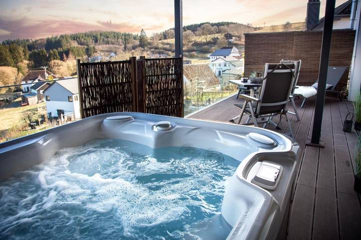 Appartement de vacances pour 2 personnes, avec vue ainsi que sauna et terrasse