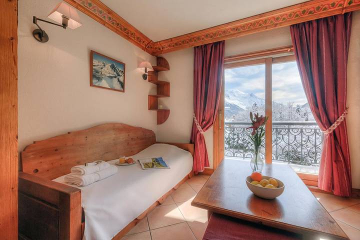 Ganze Wohnung, Le Cristal Nb4 Mont-Blanc View, Pool, Private Sauna, Parking & Free WiFi in Argentière, Chamonix