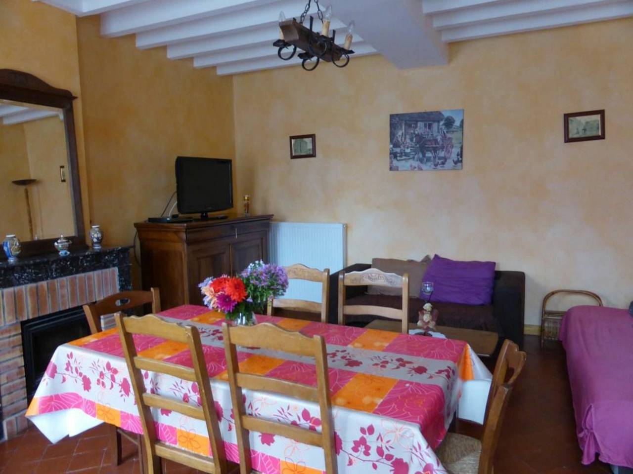 Charmante Longère Gâtinaise - Cour et Jardin Clos, Proche Paris et Orléans in Sceaux-du-Gâtinais, Région de Montargis