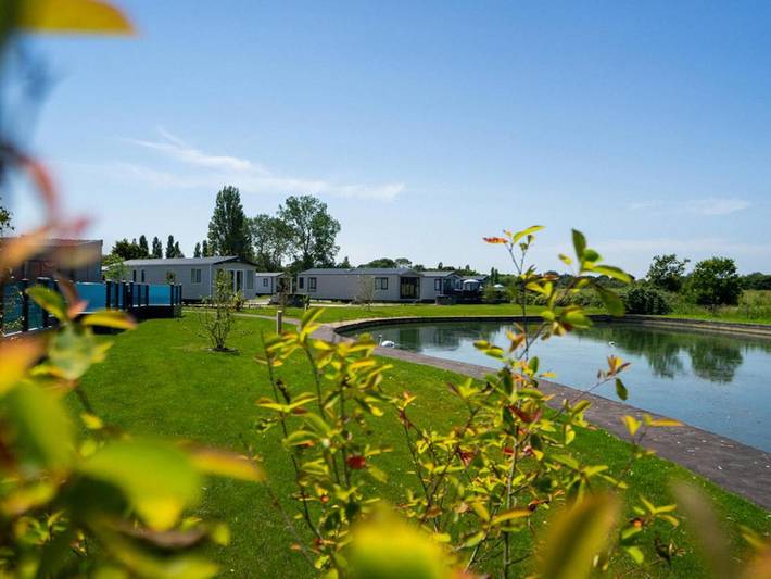 Holiday rental for 8 people, with Terrace and Pool in Hayling Island