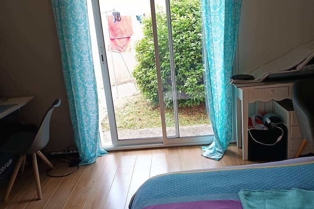 Air-conditioned villa for rent between Bordeaux and Bassin d'Arcachon in Saint-Jean-d'Illac, Bordeaux und Umgebung