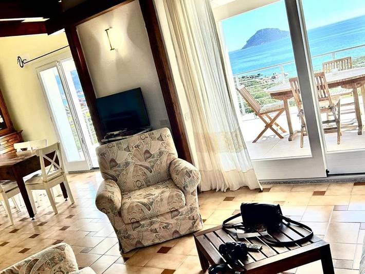 Casa vacanza per 5 persone, con Balcone e Terrazza nonché Giardino e Panorama a Spiaggia Bianca