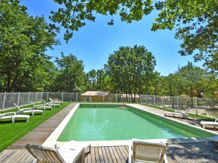 Maison de vacances pour 4 personnes, avec jardin ainsi que terrasse et piscine
