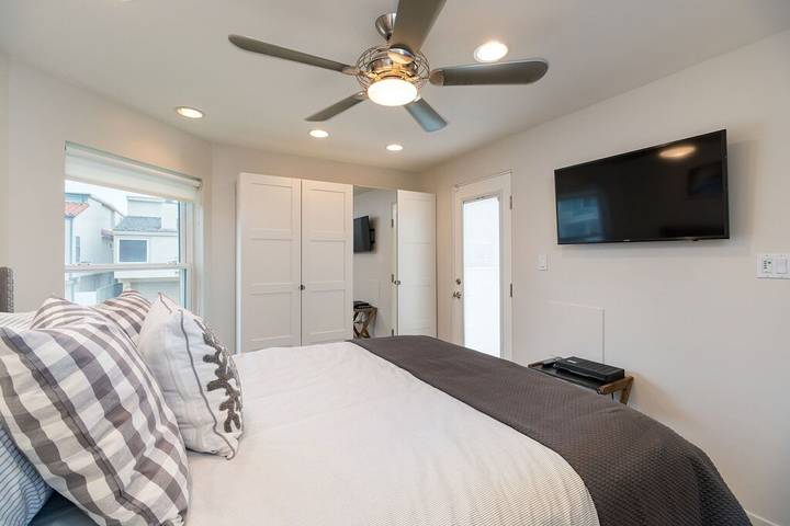 Vacation rental for 10 people, with yard in Ventura County