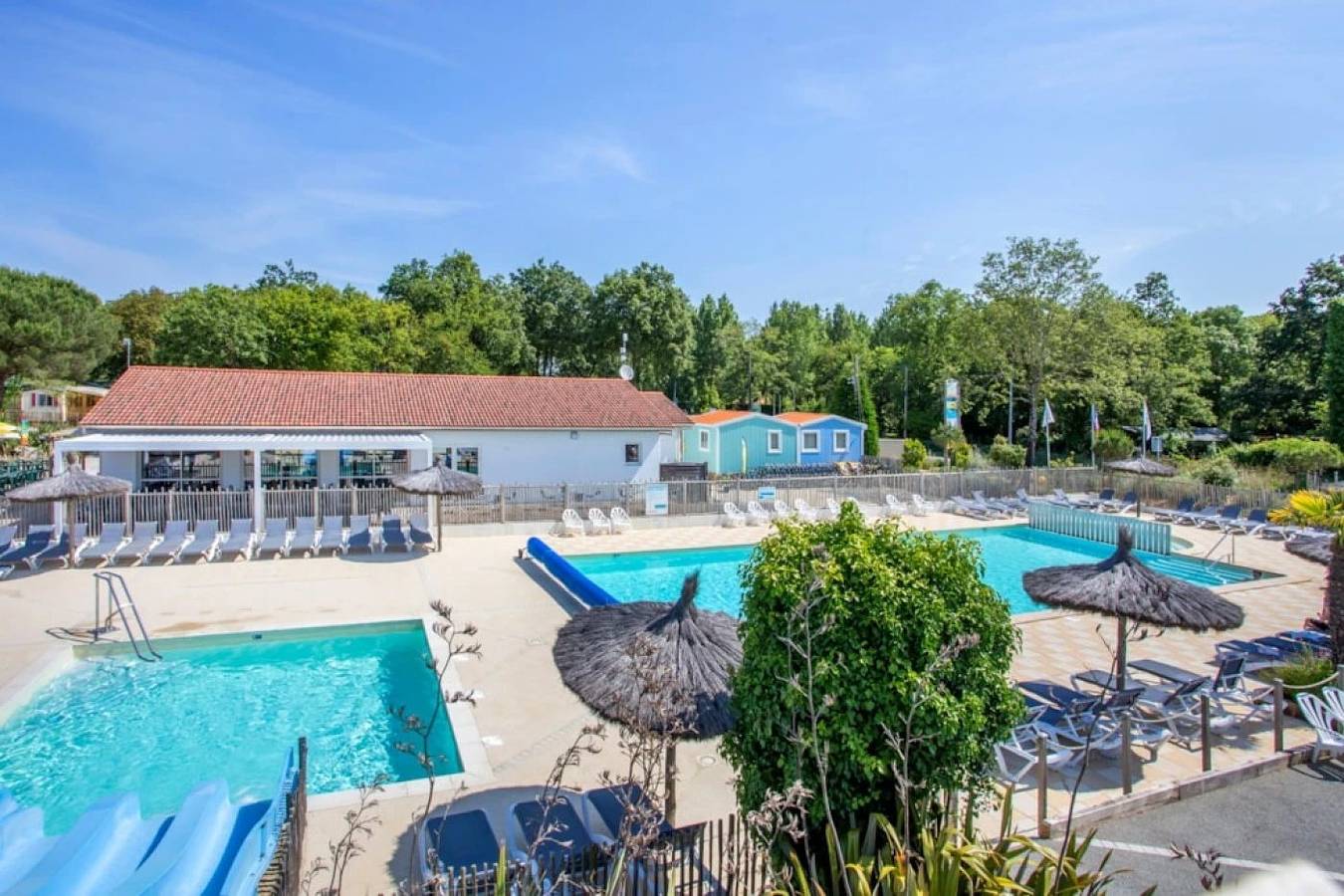 Camping pour 6 Personnes dans Saint-Georges-d'Oléron, Région de Rochefort