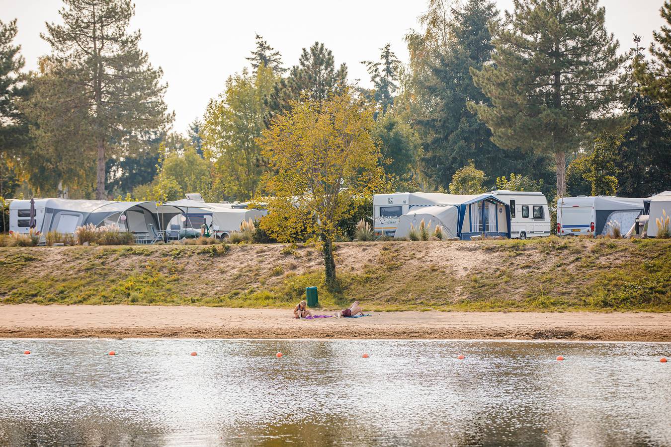 Vakantiepark Leukermeer — Comfort pitch - car-free in Bergen (Limburg), De Maasduinen National Park