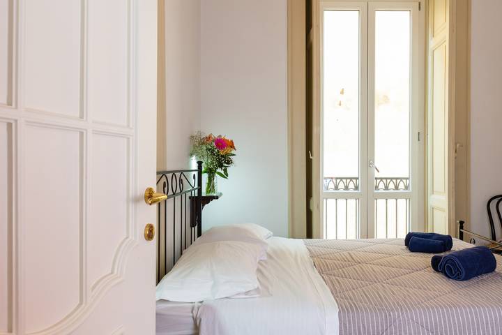 Bed and breakfast for 2 people in Naples
