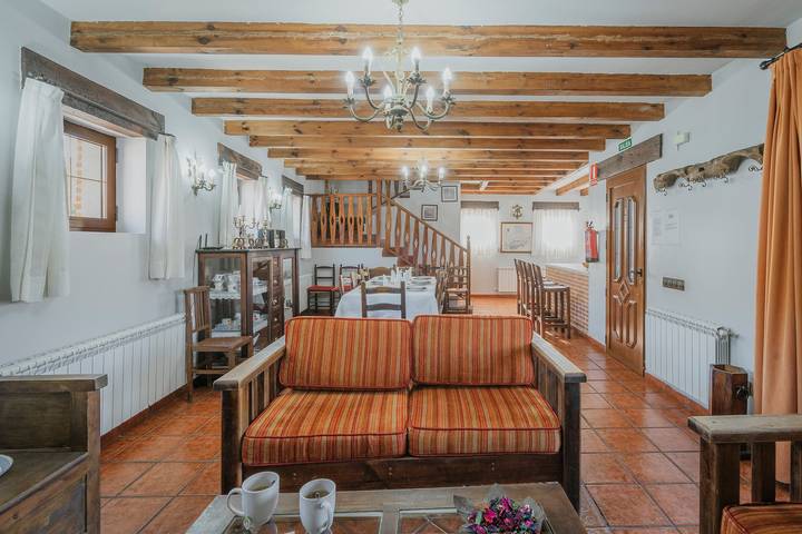 Chalet para 12 personas, con Balcón y Jardín en Castilla y León - 4