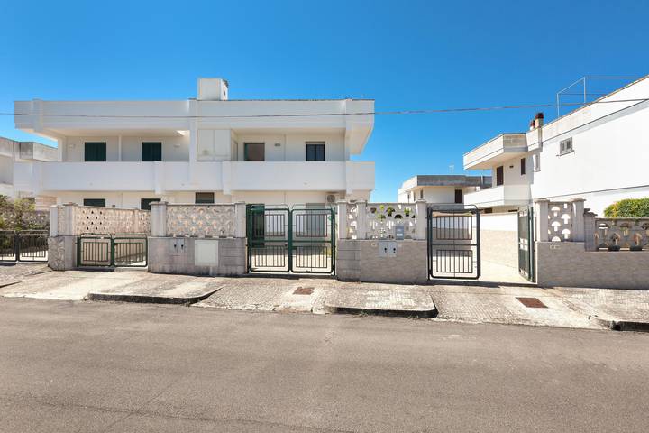 Gîte pour 6 personnes à Torre Dell'orso - 2