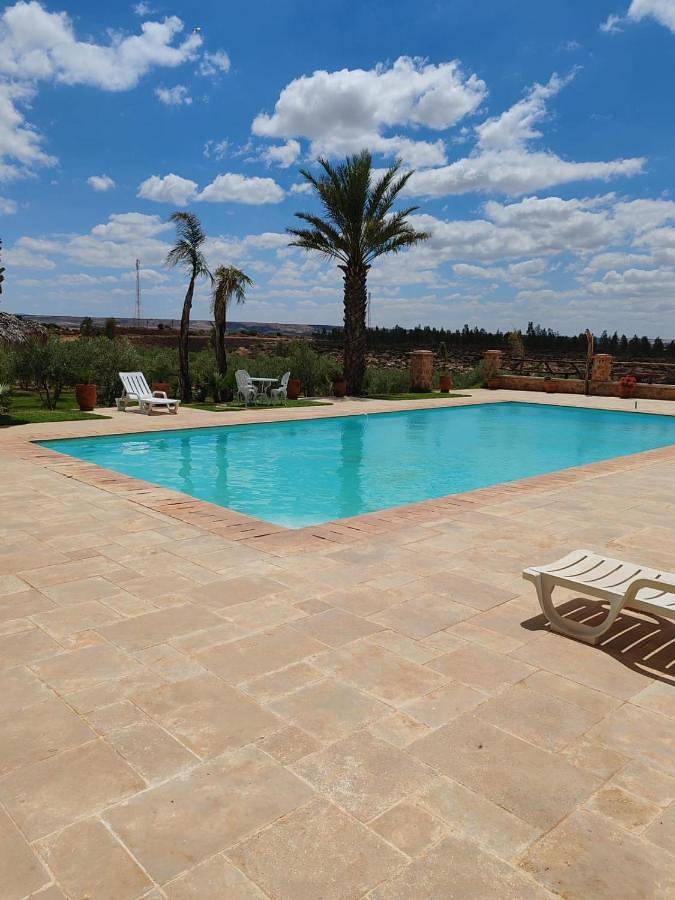 Chalet para 8 personas, con vistas además de jardín y piscina, Se admiten mascotas - 1