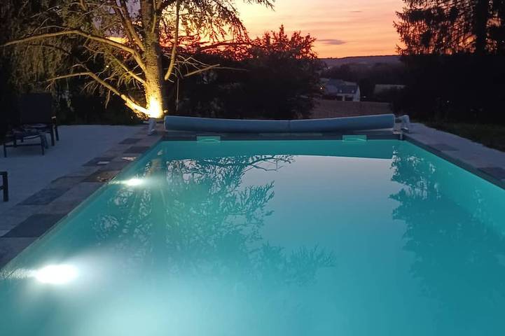 Gîte pour 12 personnes, avec jardin et terrasse dans Ressons-le-Long