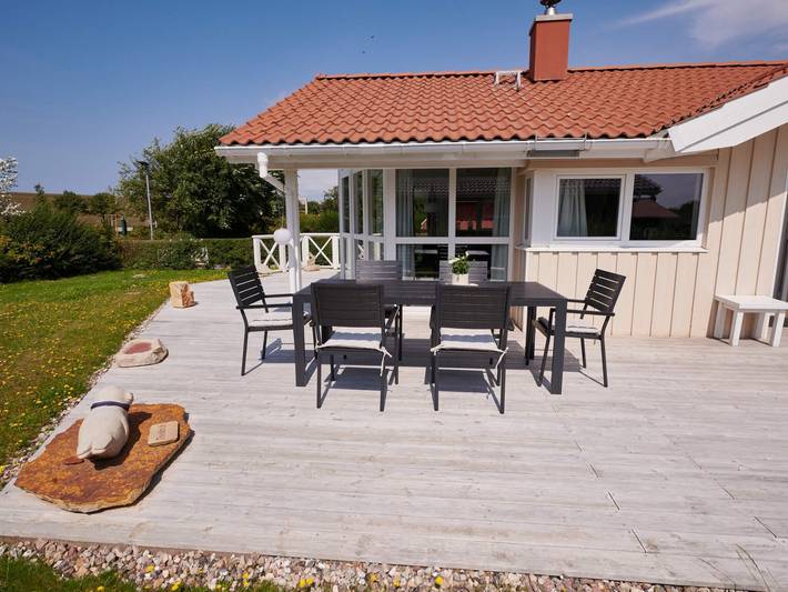Ferienhaus für 6 Personen, mit Whirlpool und Terrasse sowie Garten und Sauna in Friedrichskoog - 2