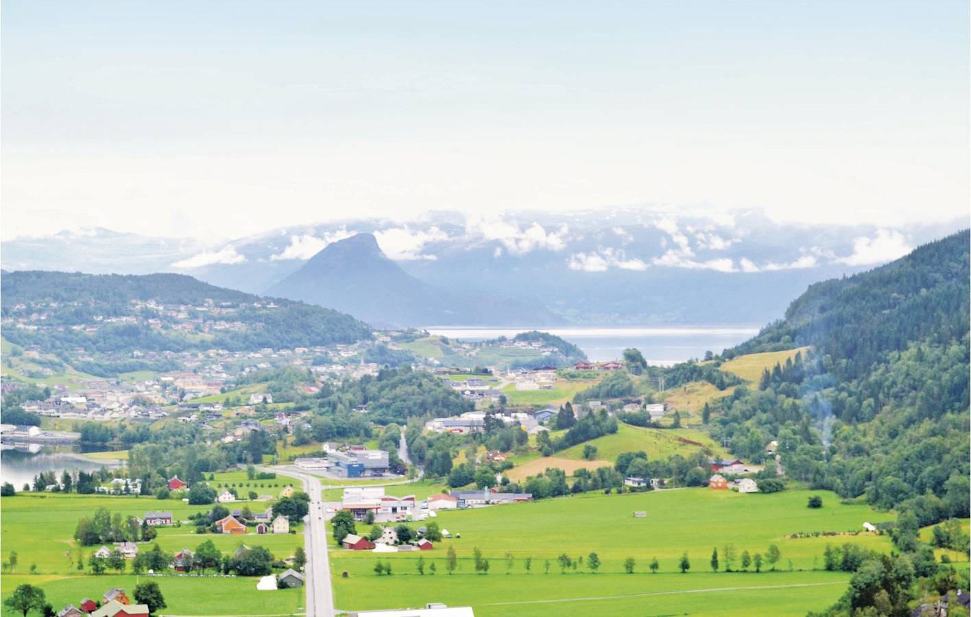Ganze Ferienwohnung, Ferienwohnung für 3 Personen mit Terrasse in Kvam herad