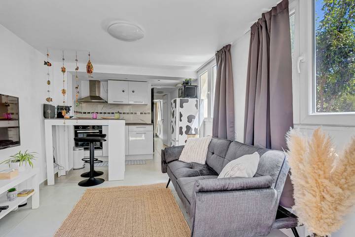 Ganze Wohnung, Ferienwohnung für 2 Personen mit Terrasse in Boussy-Saint-Antoine, Essonne