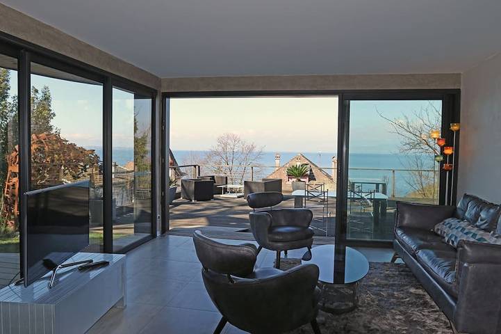 Appartement de vacances pour 4 personnes, avec terrasse et jardin à Thonon-les-Bains