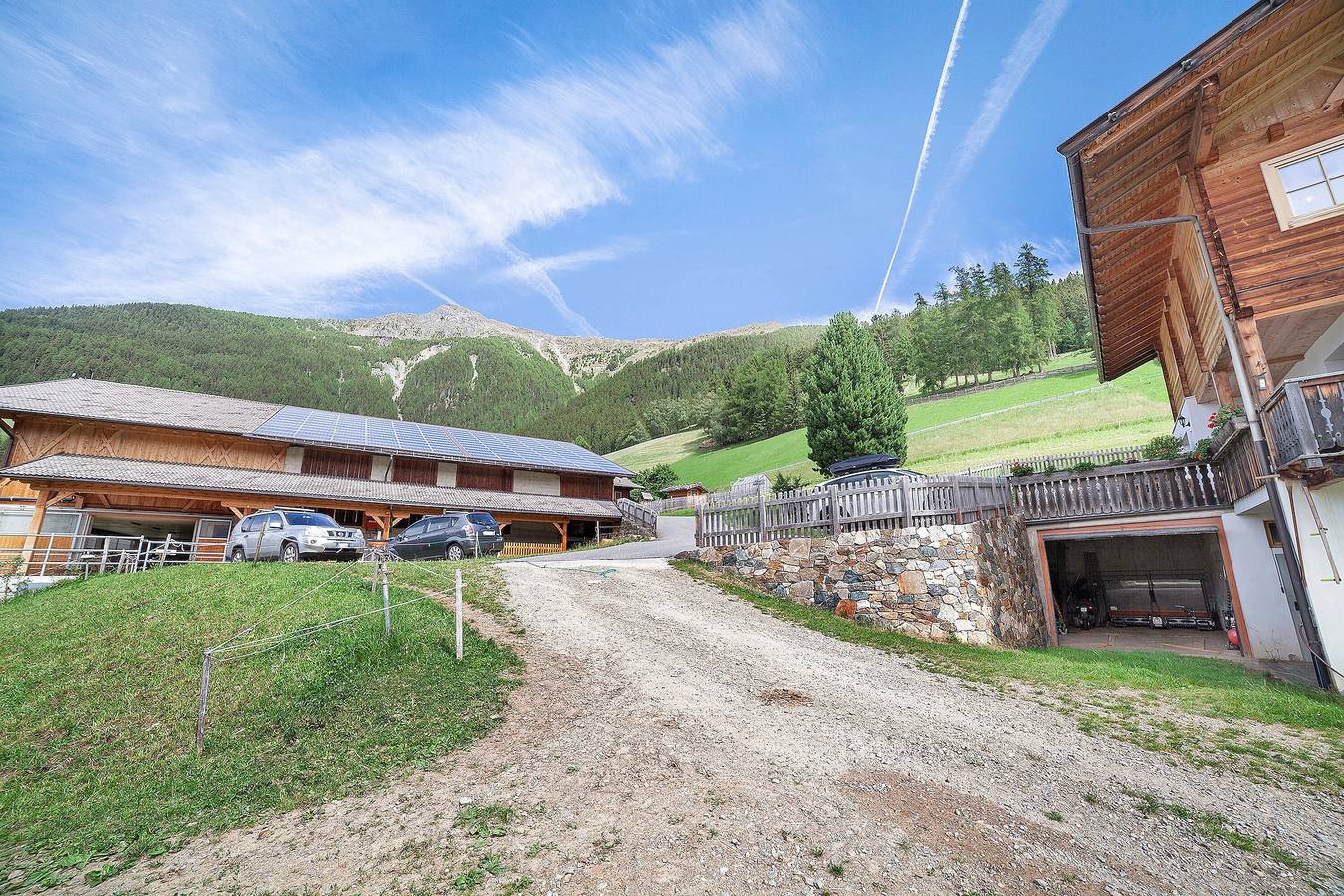 Ganze Wohnung, Apartment 'Innerdurachhof Hochwart' mit Seeblick, Gemeinschaftsterrasse und Wlan in Ulten, Ortleralpen