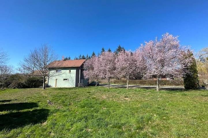 Gîte pour 4 personnes, avec jardin, animaux acceptés dans Chilly-le-Vignoble